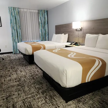 Quality Inn & Suites Denver International Airport Exterior photo