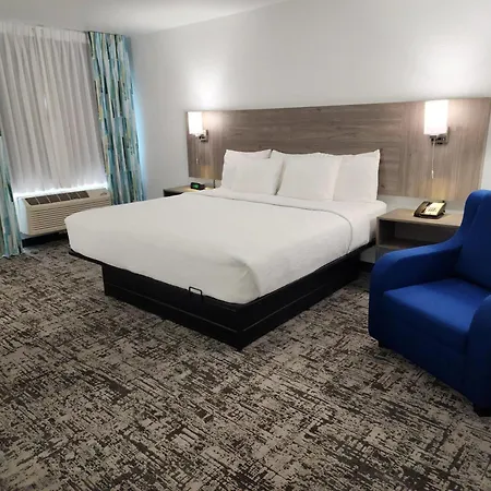 Quality Inn & Suites Denver International Airport Exterior photo